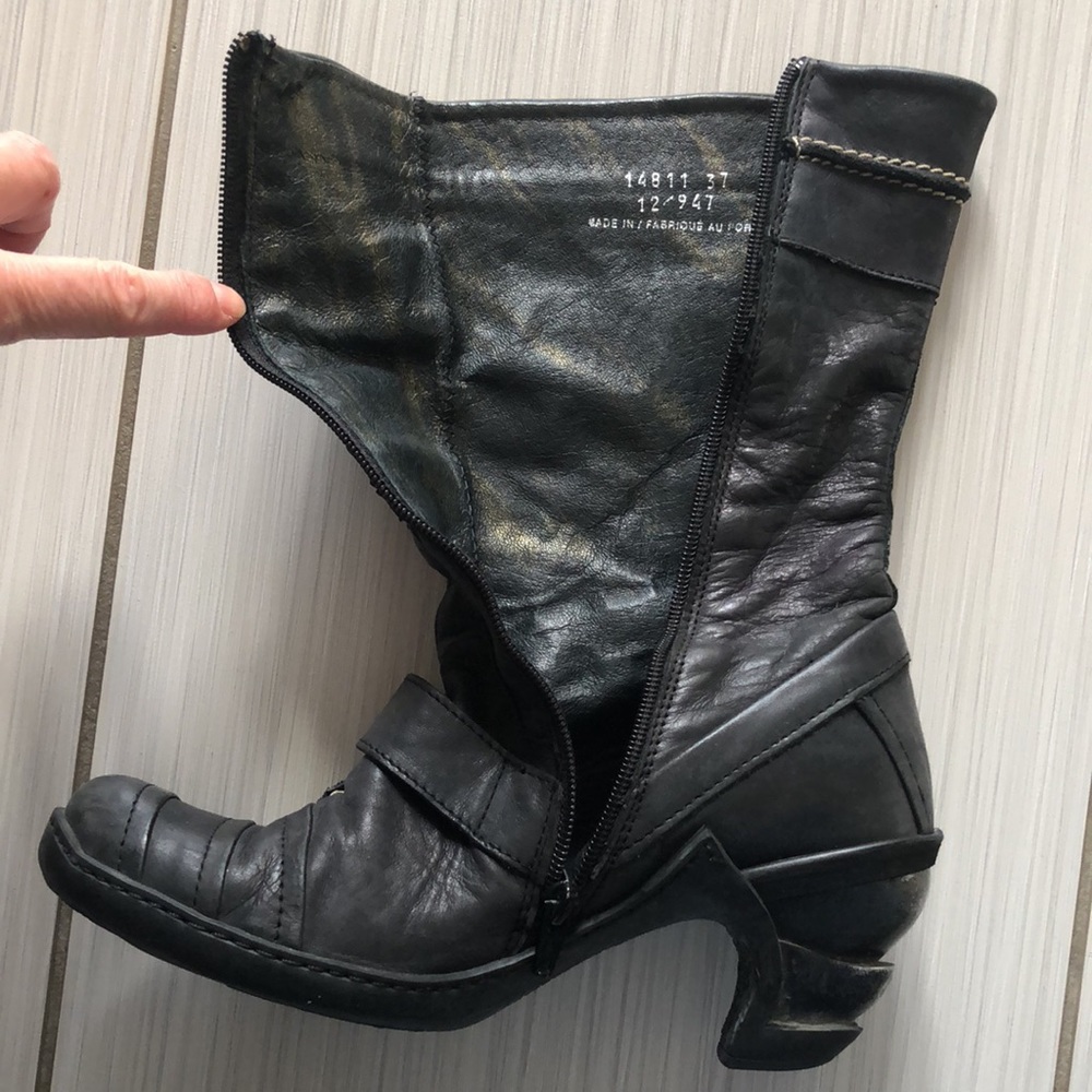 Heel boots - Picture 8 of 8